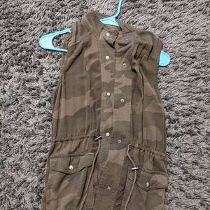 Camo vest